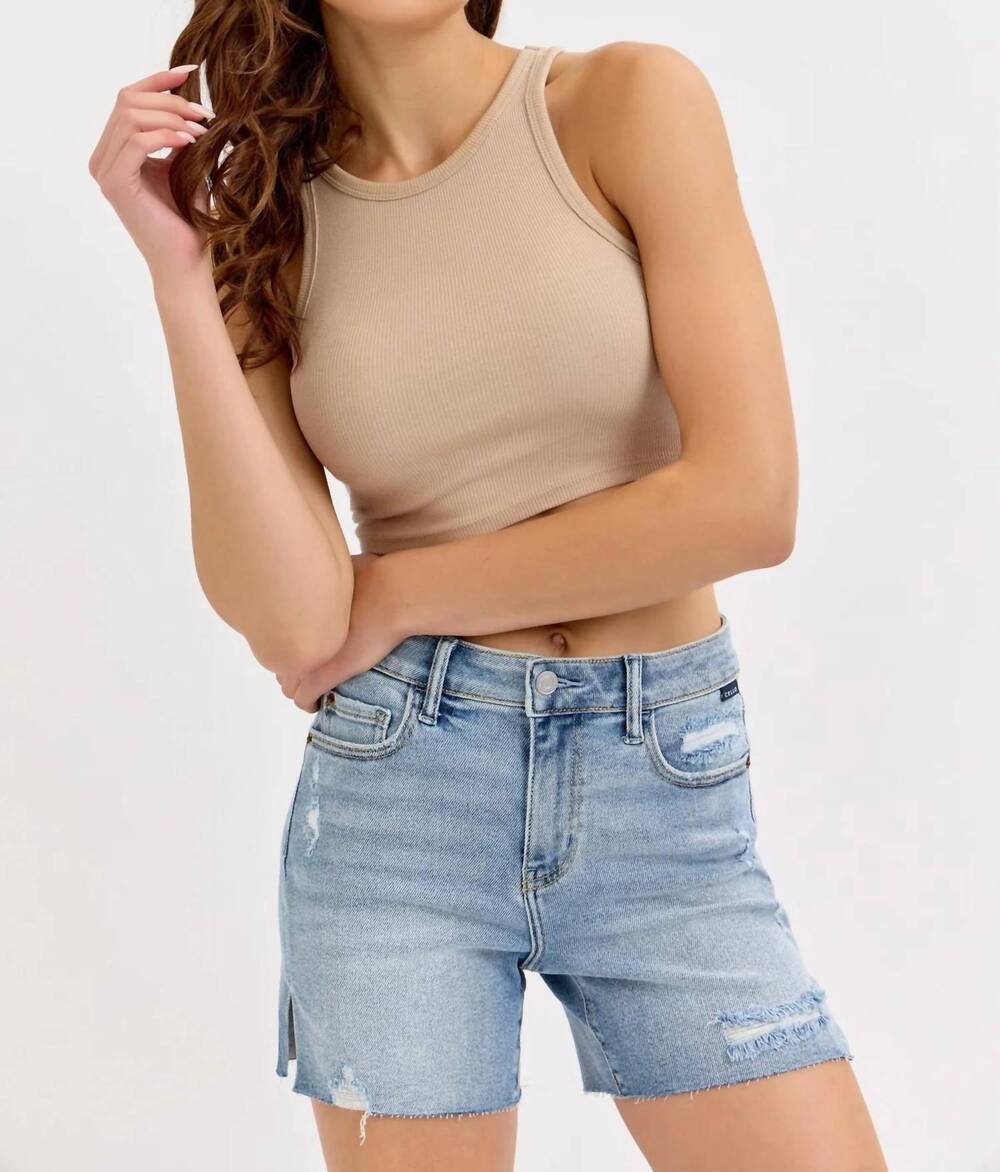 NEW CELLO stretchy longer shorts in light denim